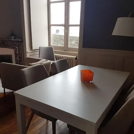 Cosy Hyper Centre - Plantagenet Apartament